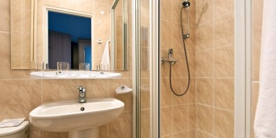 Viešbutis Suvalki kambariai apgyvendinimas restoranas konferencijos laisvalaikis Lenkijoje