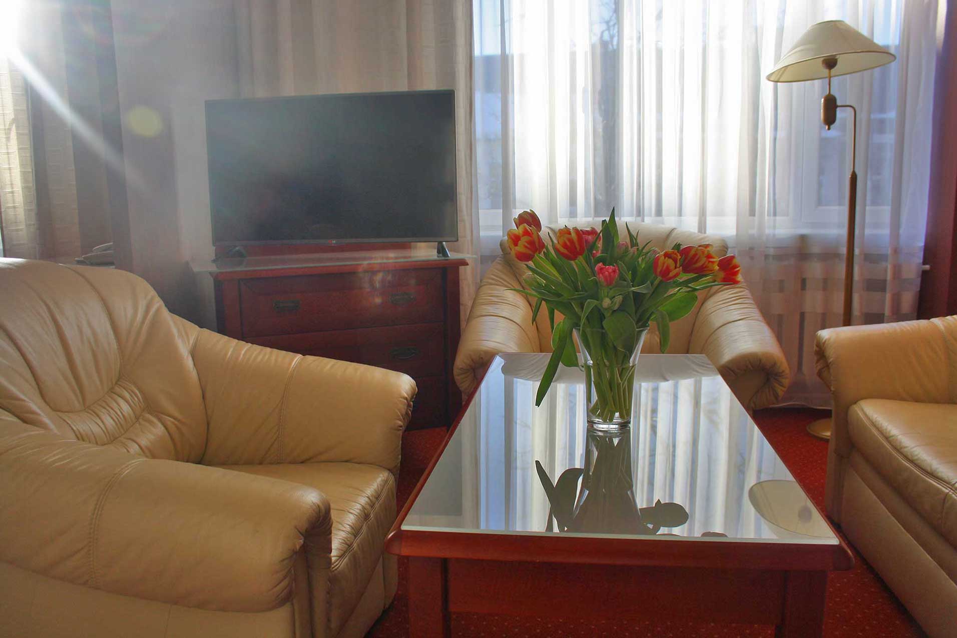 Viešbutis Suvalki kambariai apgyvendinimas restoranas konferencijos laisvalaikis Lenkijoje